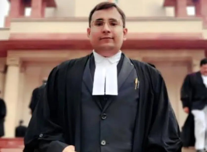Adv. Vikalp Gupta